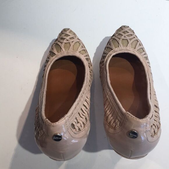 Calvin Klein Beige Pumps size 6.5 - Picture 6 of 11